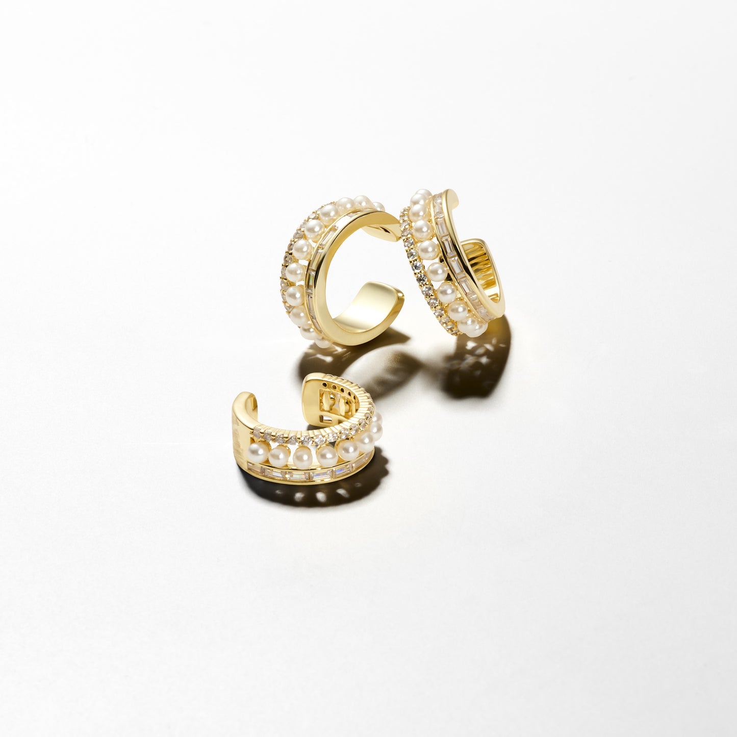 ESTELLE – Triple Row Glass Pearl Ear Cuff