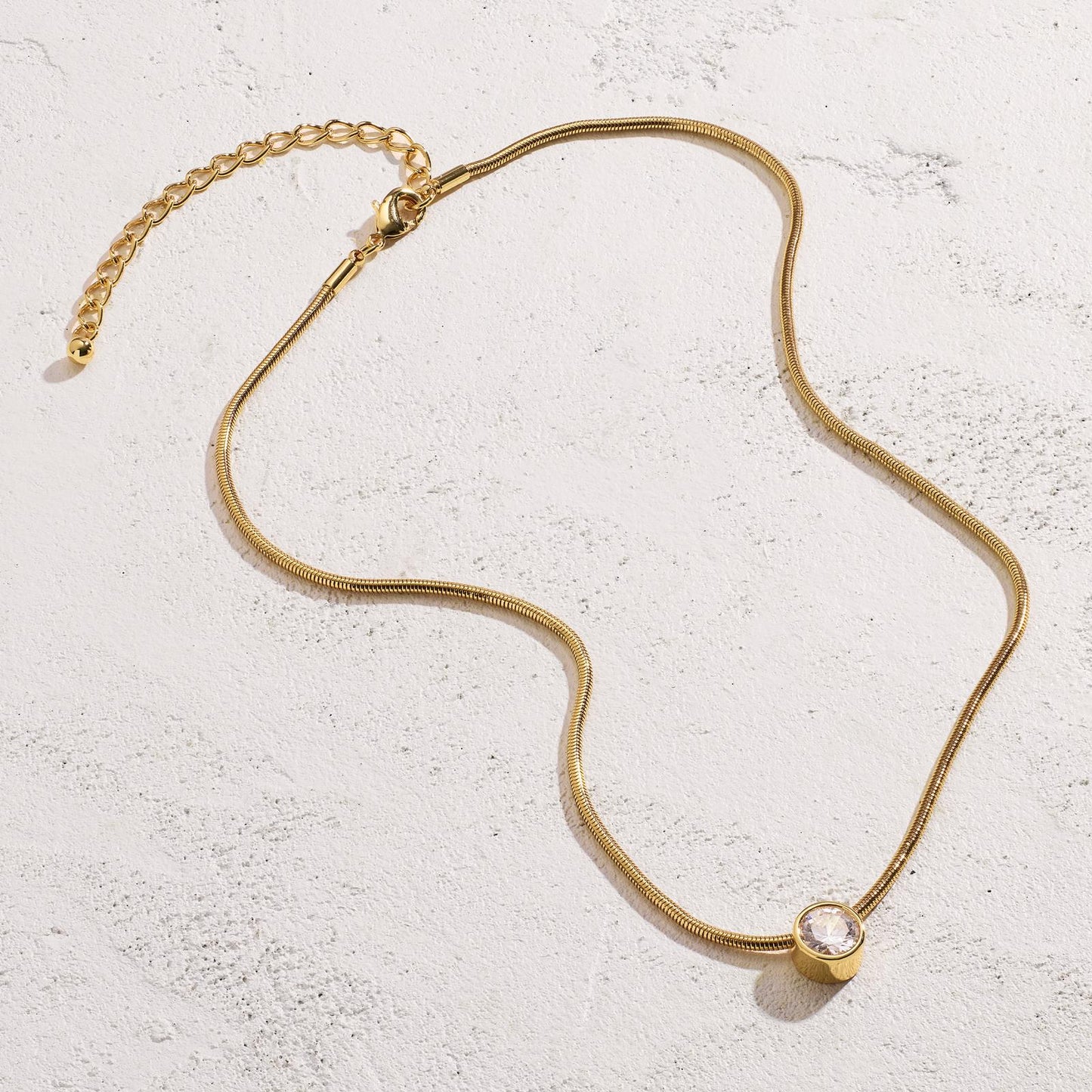 JULIETTE - Snake Chain with Bezel Pendant