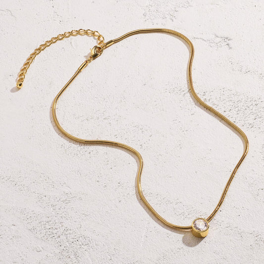 JULIETTE - Snake Chain with Bezel Pendant