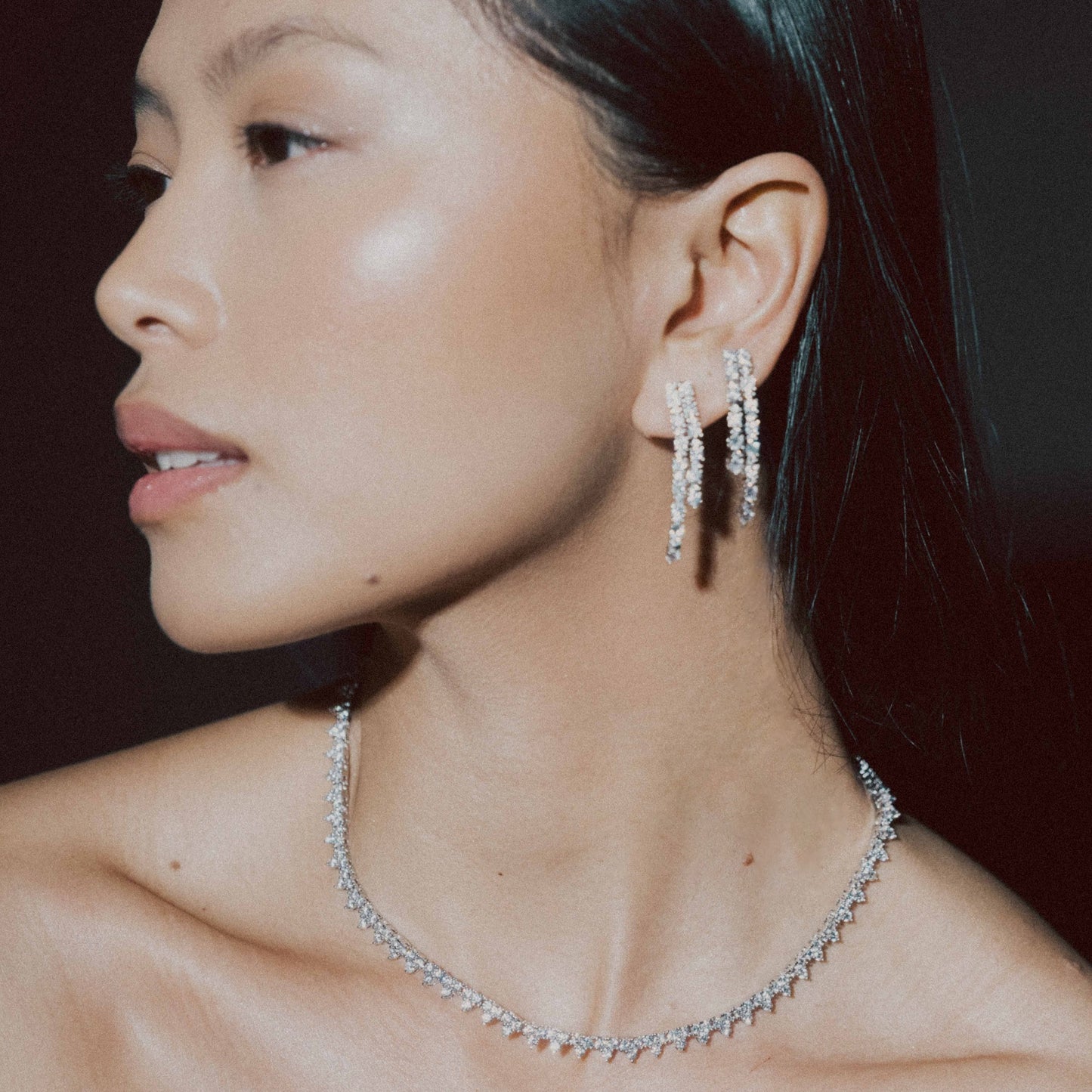 CHARLOTTE – Cluster Tennis Necklace