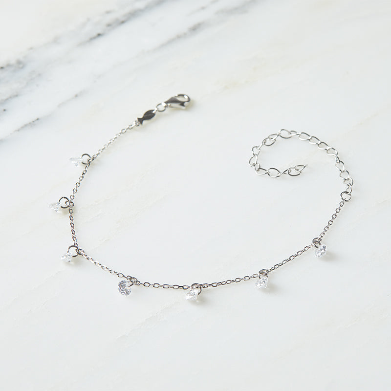 DESI - Pierced Round Cut Bracelet